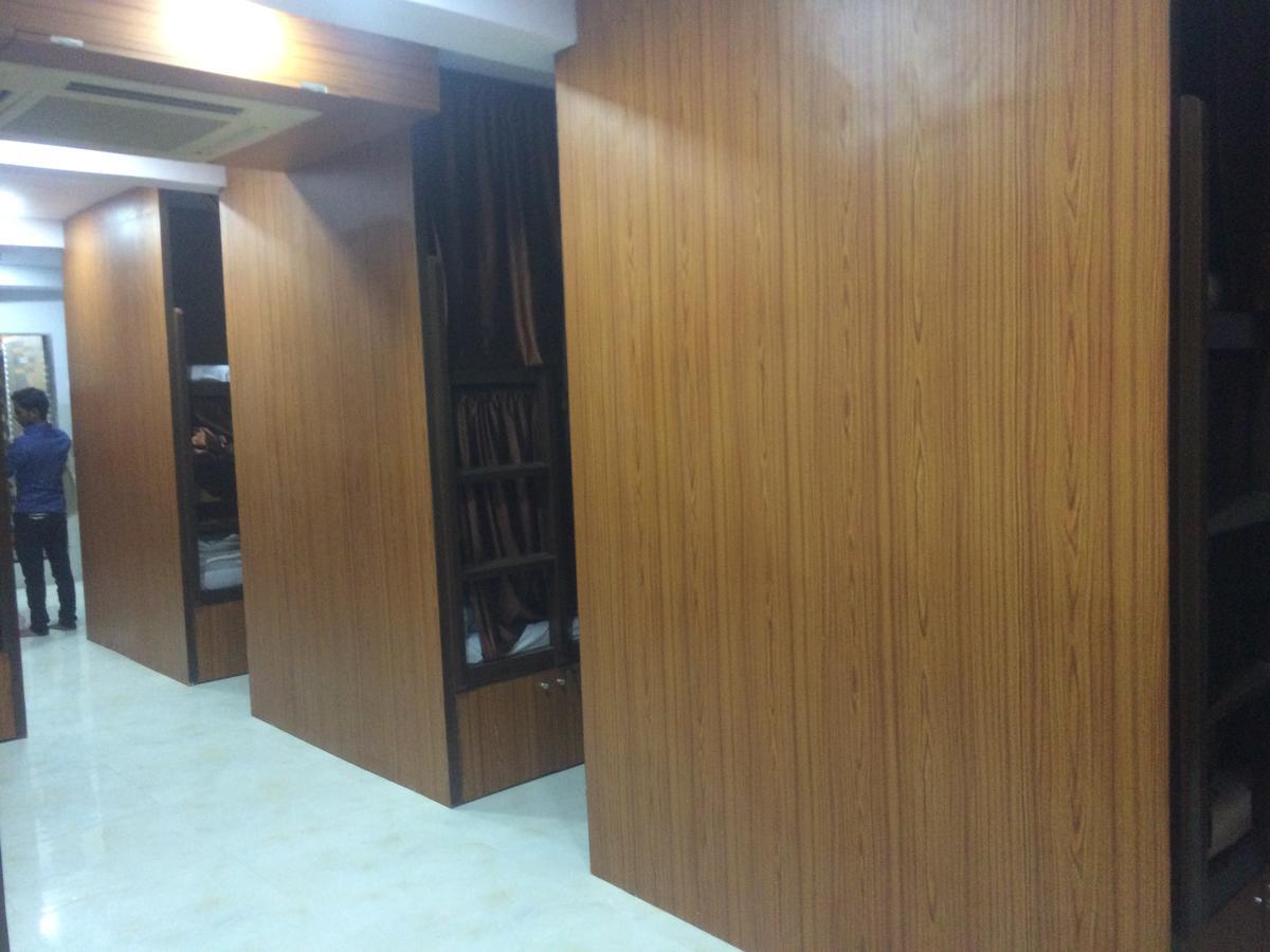 Zara Dormitory Bombay Exterior foto